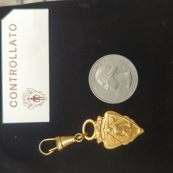 Authentic Gucci knight pendant/charm - Picture 2 of 5